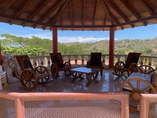 Casa de 2 Niveles en Venta en La Guajaca, San José de las Matas